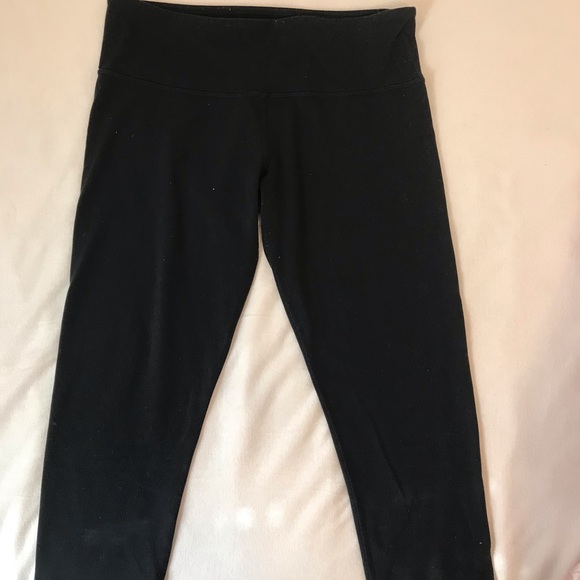 Lululemon Cropped Leggings - Picture 2 of 3